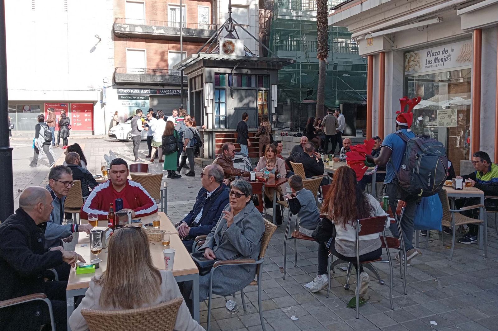 Imágenes del ambiente festivo del 31 de diciembre en Huelva