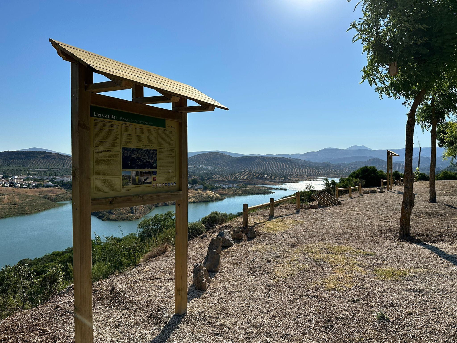 Rehabilitación del mirador de Las Casillas, pantano Víboras.