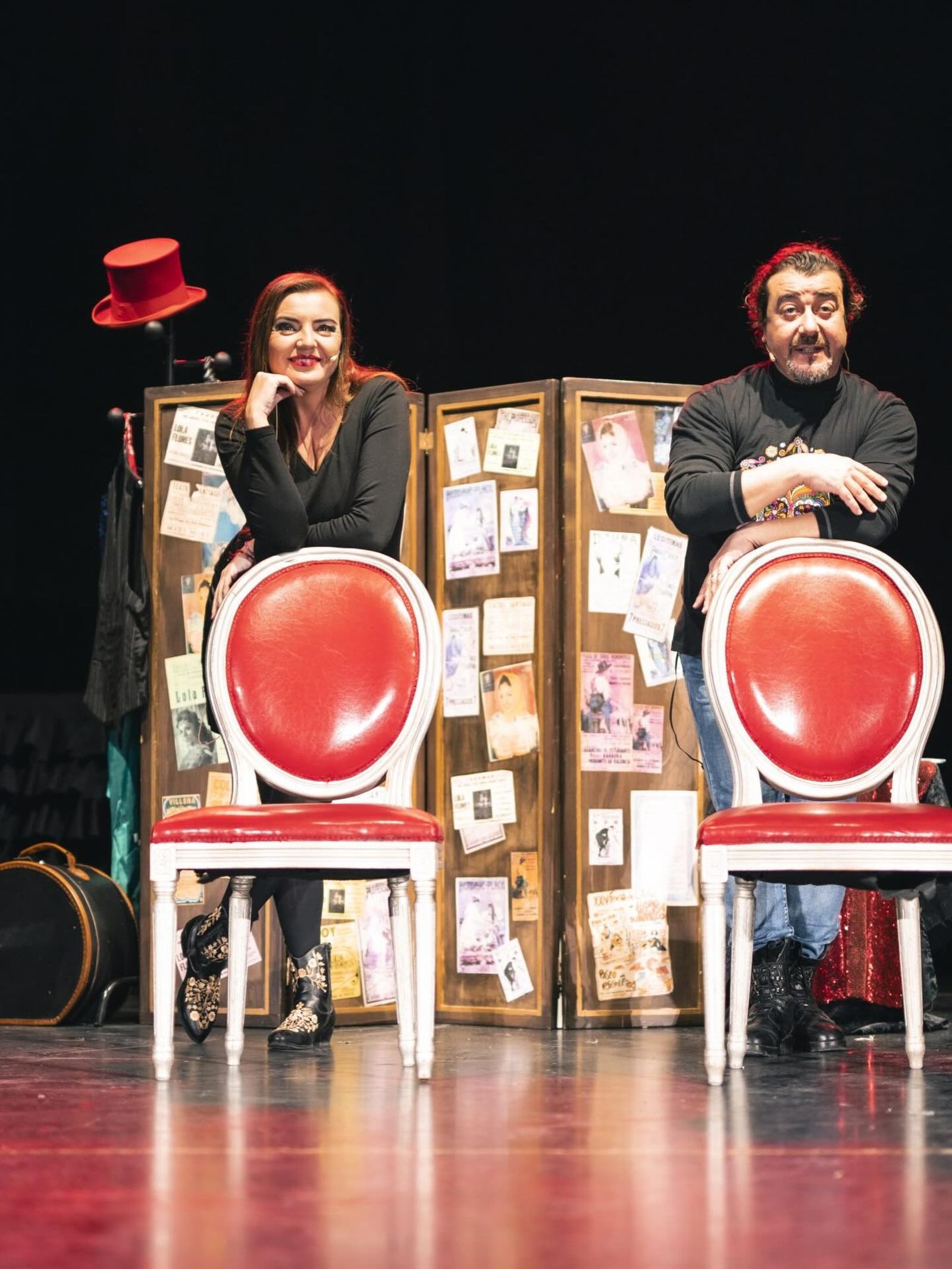 Paz de Alarcón y Juanjo Macías durante la interpretación de la obra 'Alma de Cabaret'.