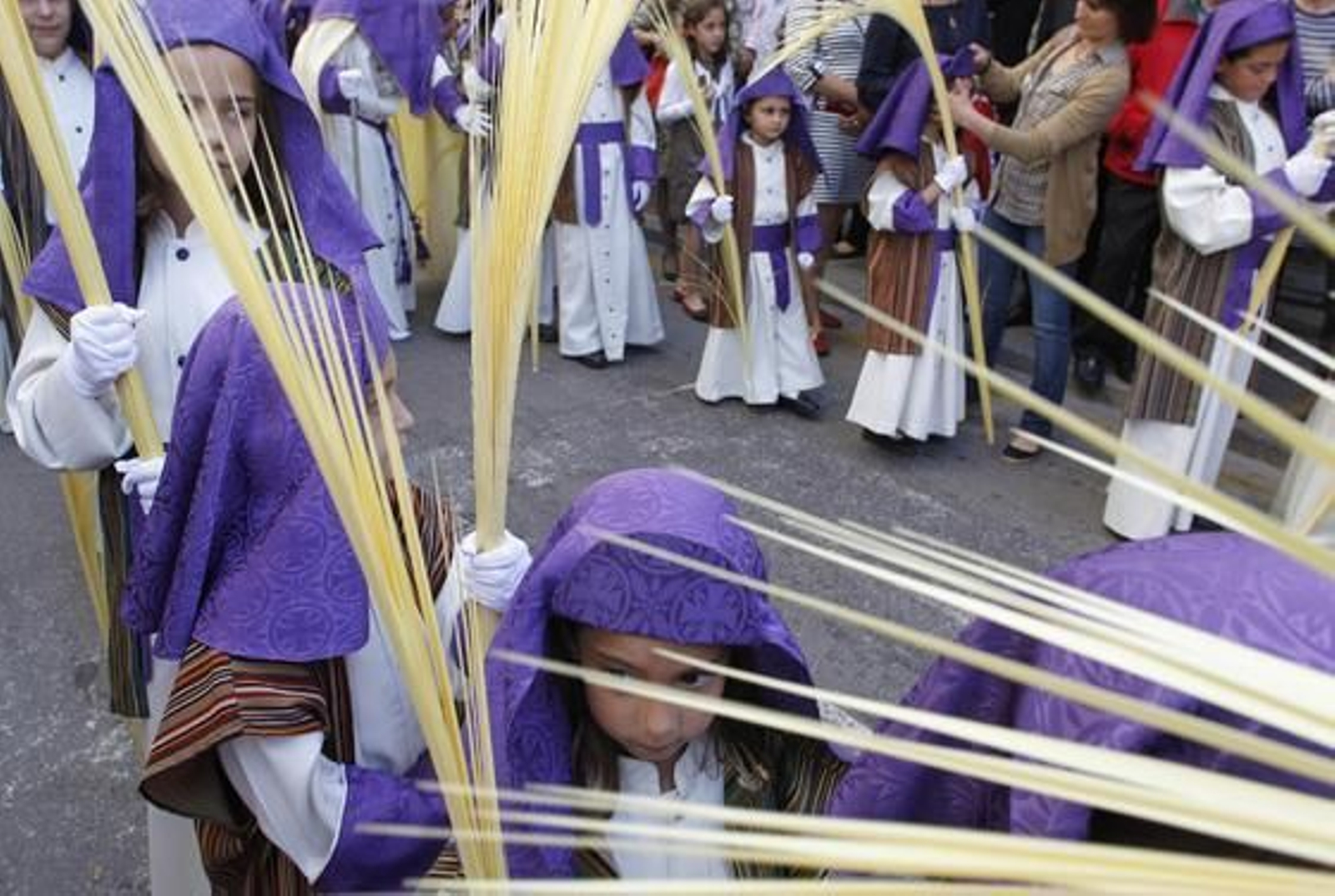 El buen tiempo acompaña a las procesiones en este primer día de Semana Santa

Foto: Sergio Camacho