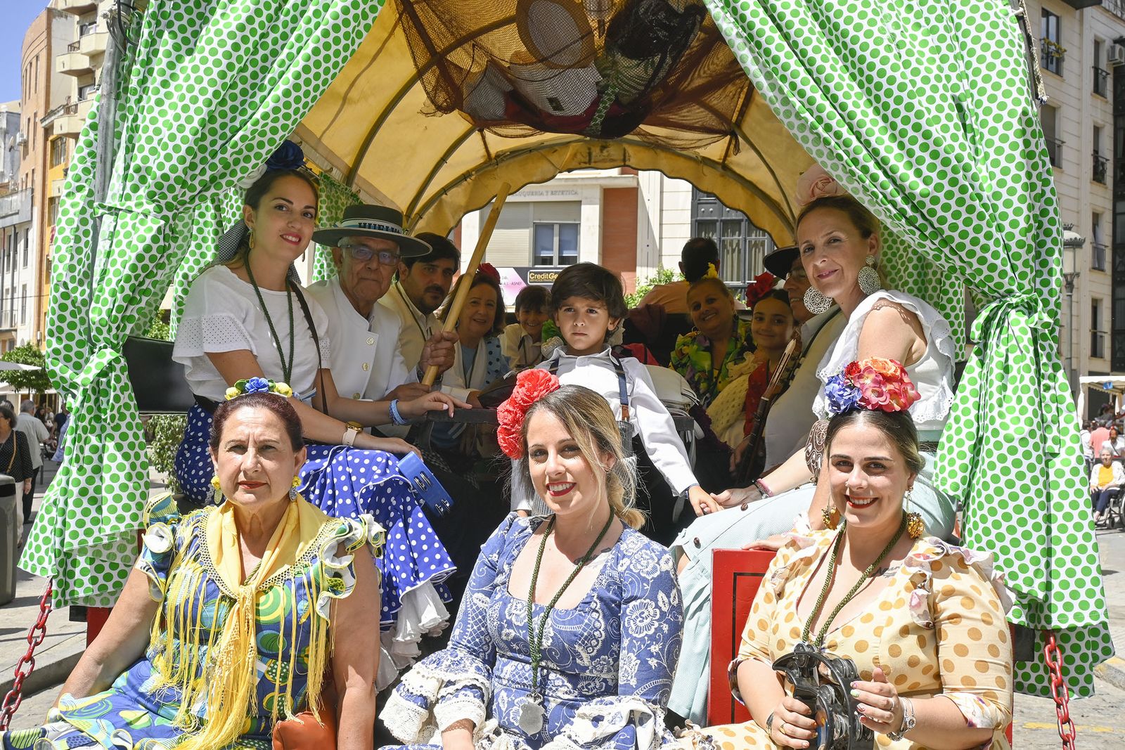 Todos los rocieros de la comitiva de la Hermandad de Huelva, en imágenes