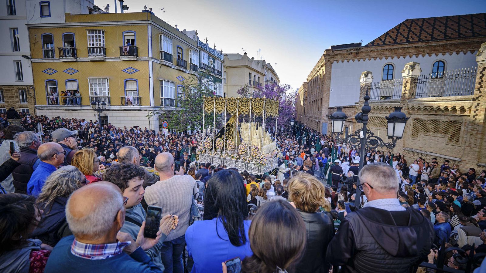 Cigarreras. Semana Santa de Cádiz 2023 Cigarreras. Semana Santa de Cádiz 2023