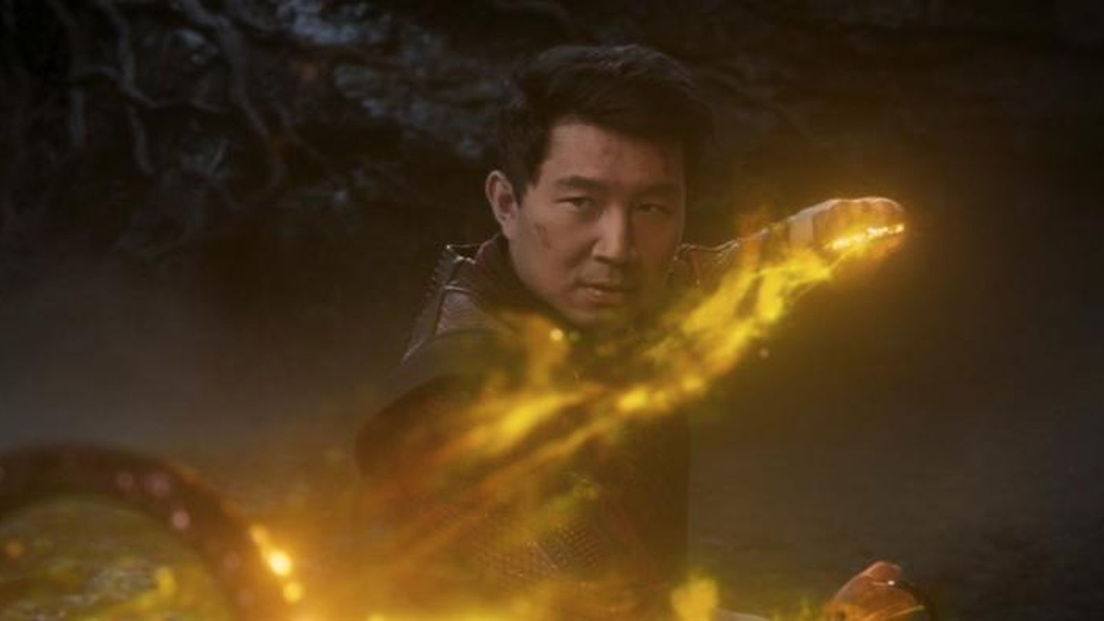 Shang-Chi y la leyenda de Los Diez Anillos - Disponible el 12 de noviembre