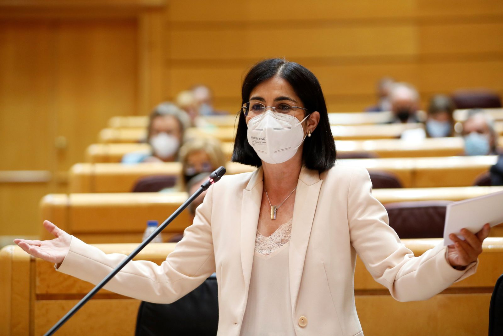 La ministra de Sanidad, Carolina Darias, durante la sesión de control al Gobierno celebrada este martes en el Senado.