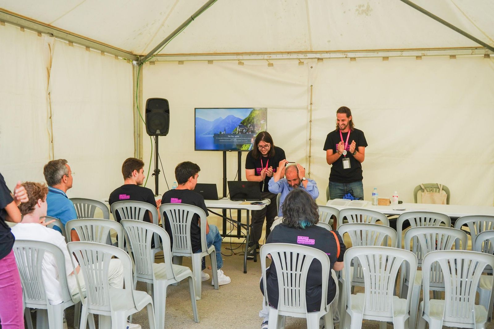 Las mejores imágenes de la Noche de los Investigadores en Granada