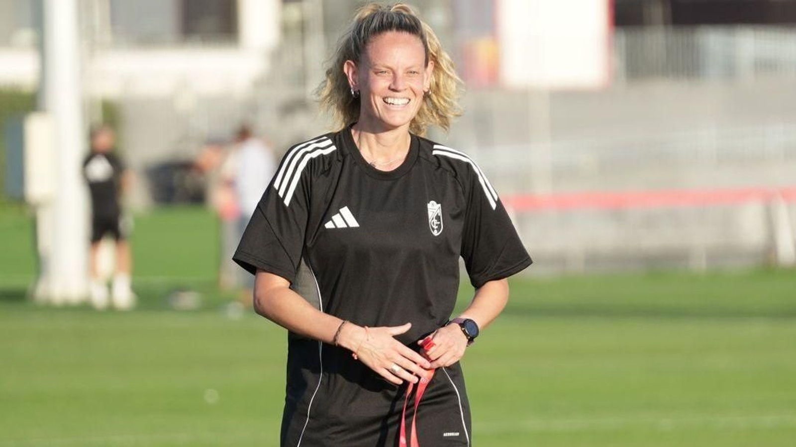 Irene Ferreras al mando de un entrenamiento