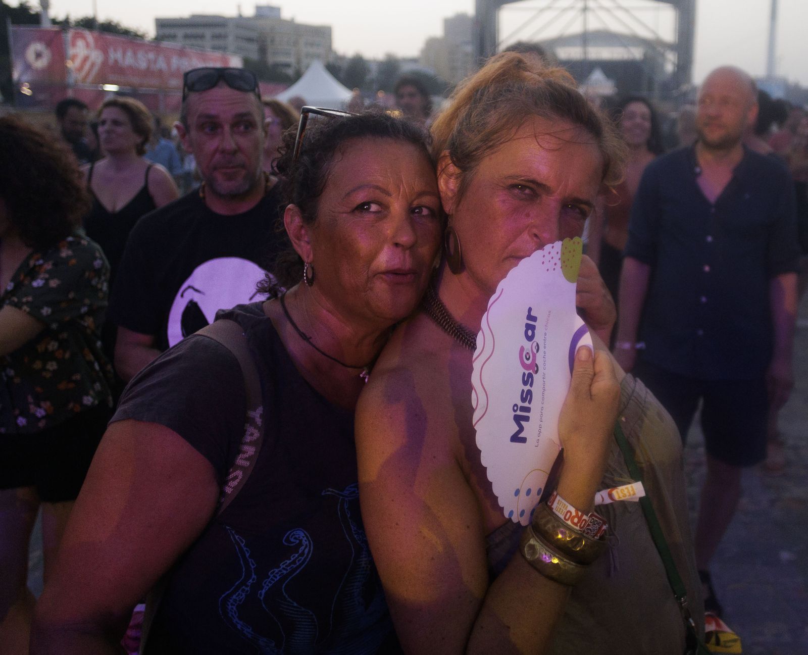 Búscate en las imágenes del primer día de conciertos en el festival  "No sin música"