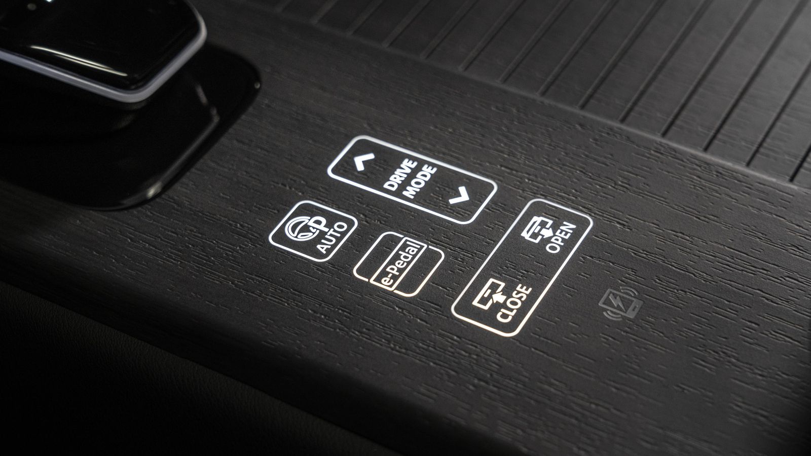 No sólo la palanca con los modos D o B, sino que también los modos de conducción determinan cuánta retención se produce al dejar de acelerar.