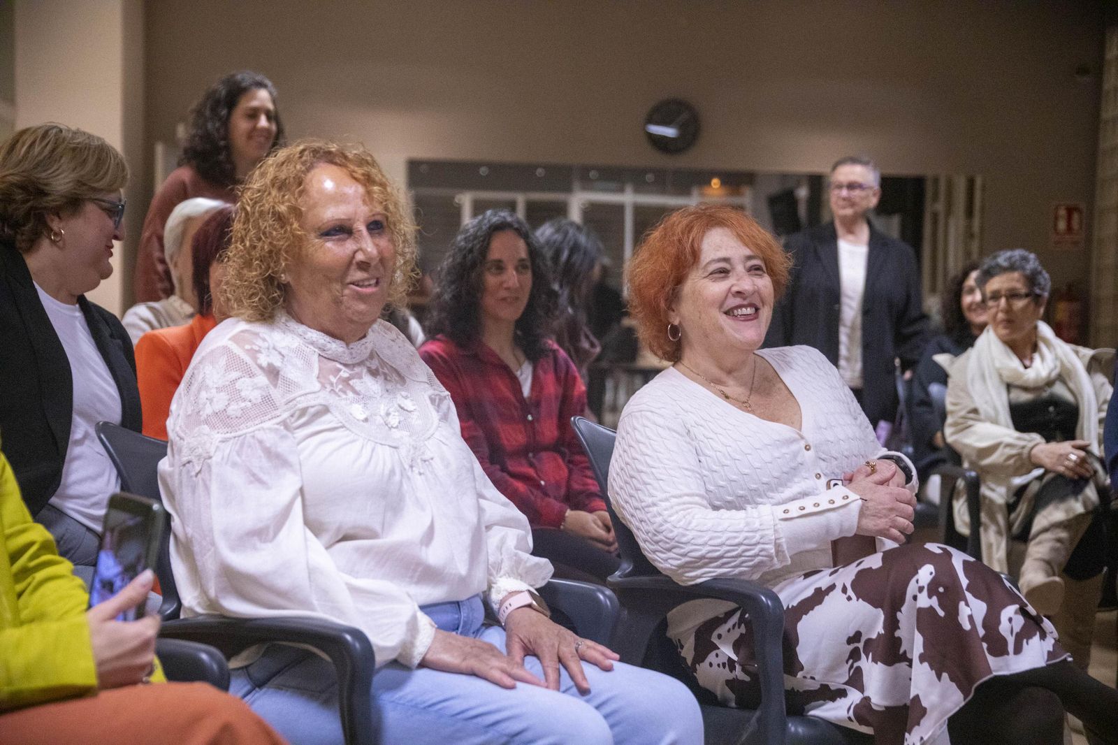 La Plataforma de Acción Feminista en Almería rinde homenaje a las mujeres de la Desbandá con su II Premio ‘Posidonia’ a Loli Sierra, vicepresidenta de la Asociación Memorialista de la Desbandá, en imágenes
