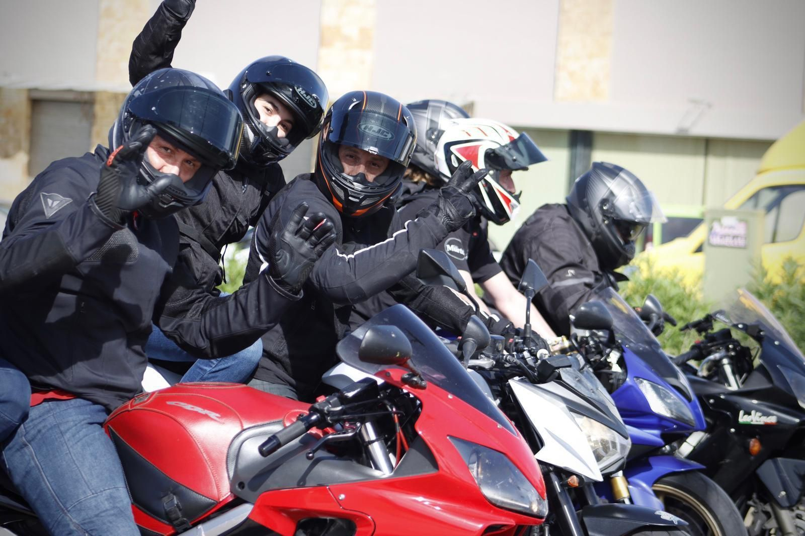 Las imágenes del sábado durante  la morotada en el Puerto de Santa María.