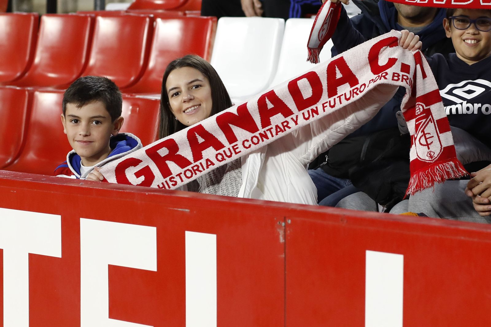 El Granada CF - Burgos CF, en imágenes