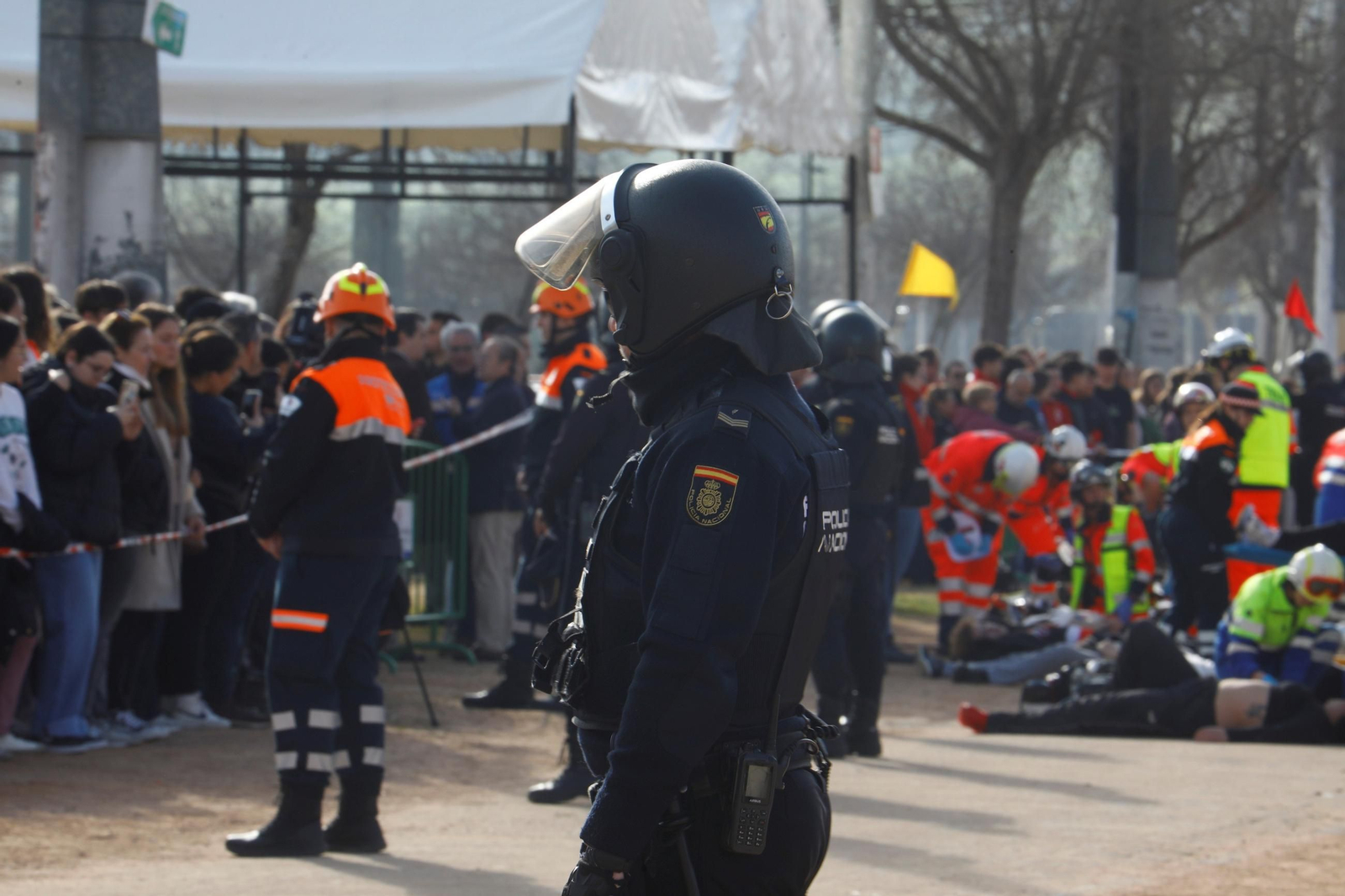 El simulacro de actuación ante una explosión en la Feria de Córdoba, en imágenes