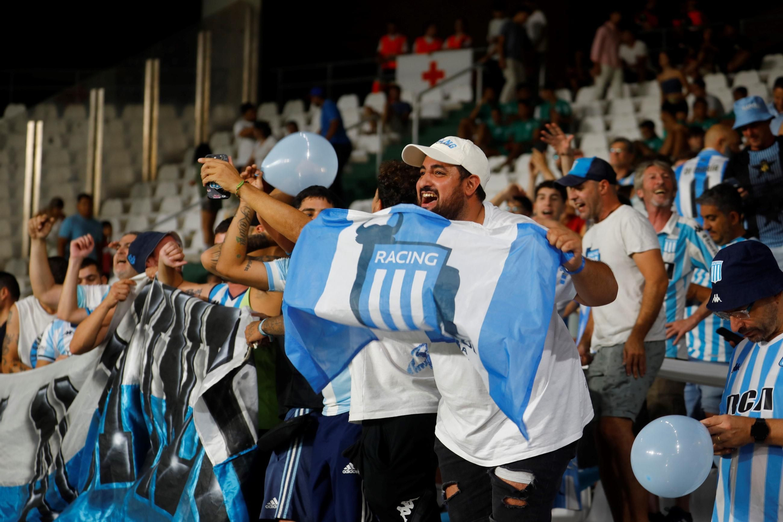 Las mejores fotos del Barcelona - Racing Club de la final del Mundial de Clubes juvenil en El Arcángel