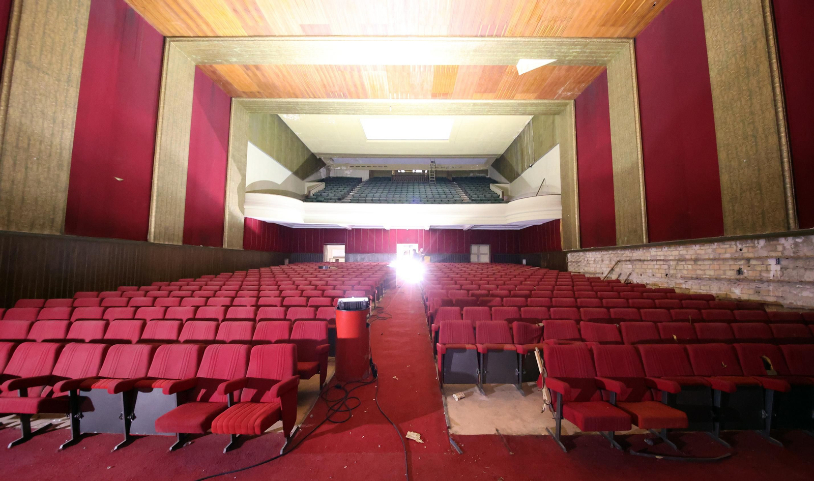 Así está el Cine Jerezano por dentro