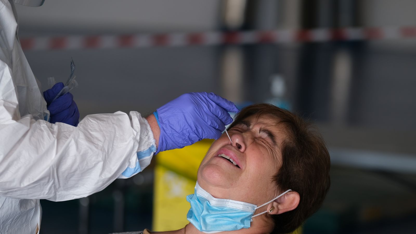 Fotogalería cribado test antígenos COVID-19 en Berja. Almería