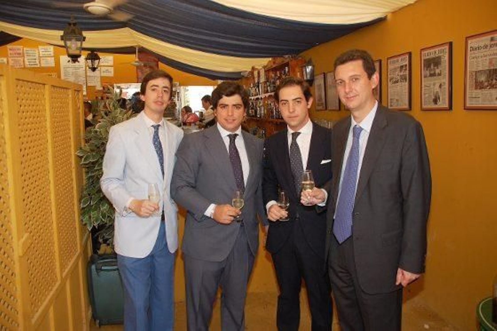 Juan Pedro Domecq posa junto a Bosco Guerrero Ruiz-Mateos, Álvaro Domecq de Carrizosa y Miguel Berraquero.

Foto: Manu Garcia