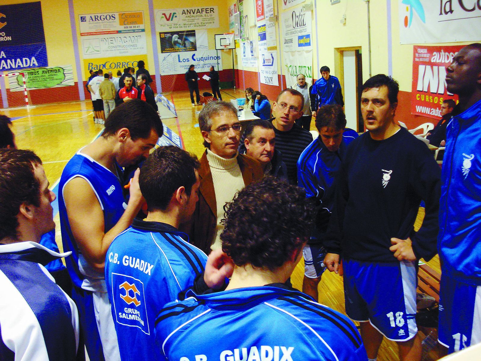 Pepe Carrión, cuando entrenaba en Guadix.