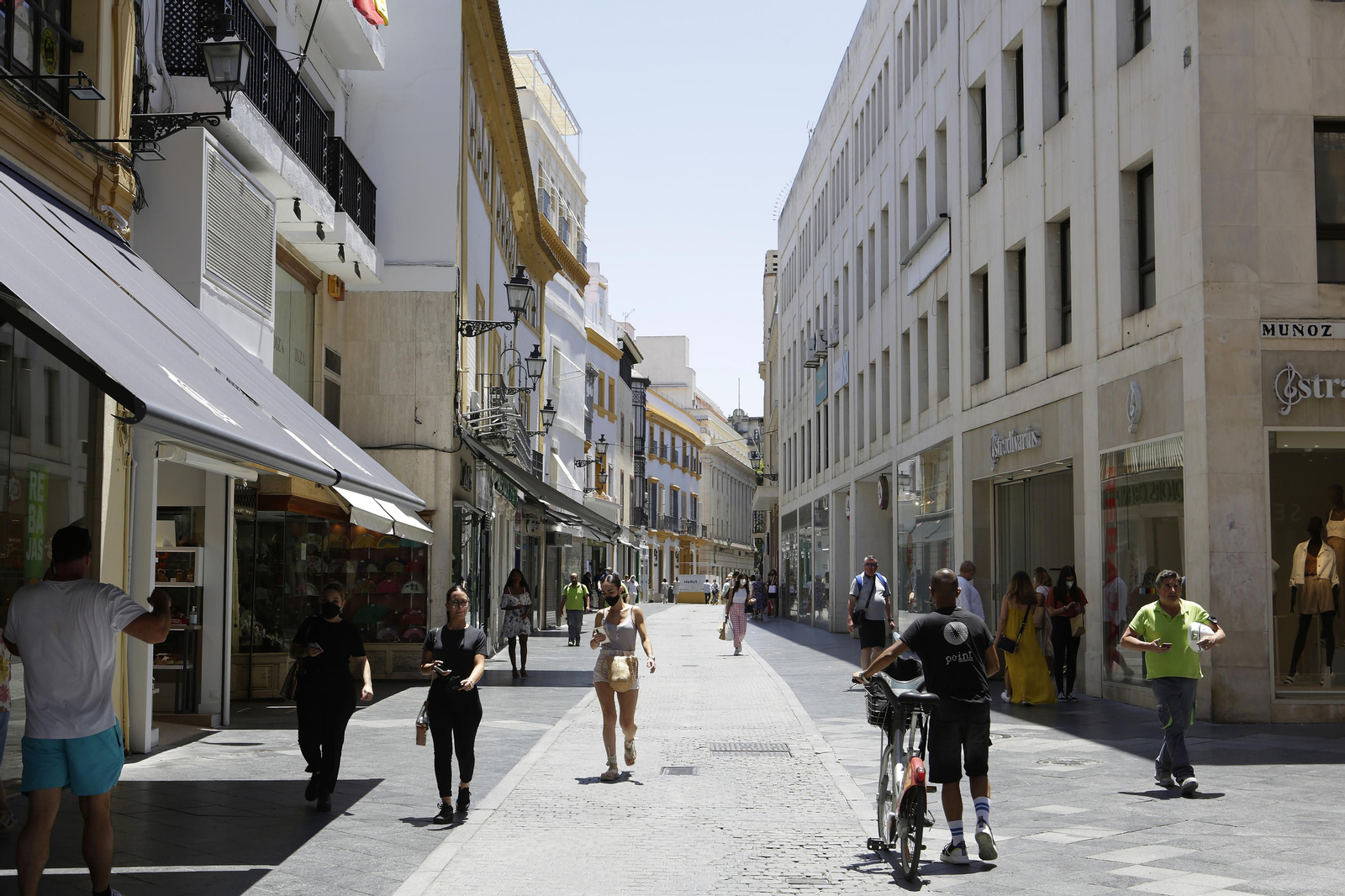 Sevilla no tendrá toldos para evitar el calor este año