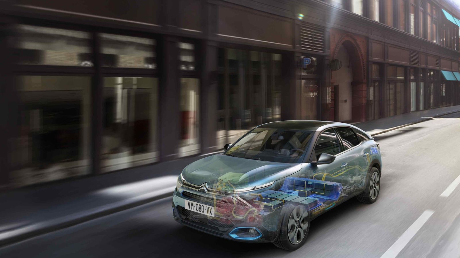 El Citroën C4 es el último turismo en sumarse a la estrategia de electrificación de PSA.