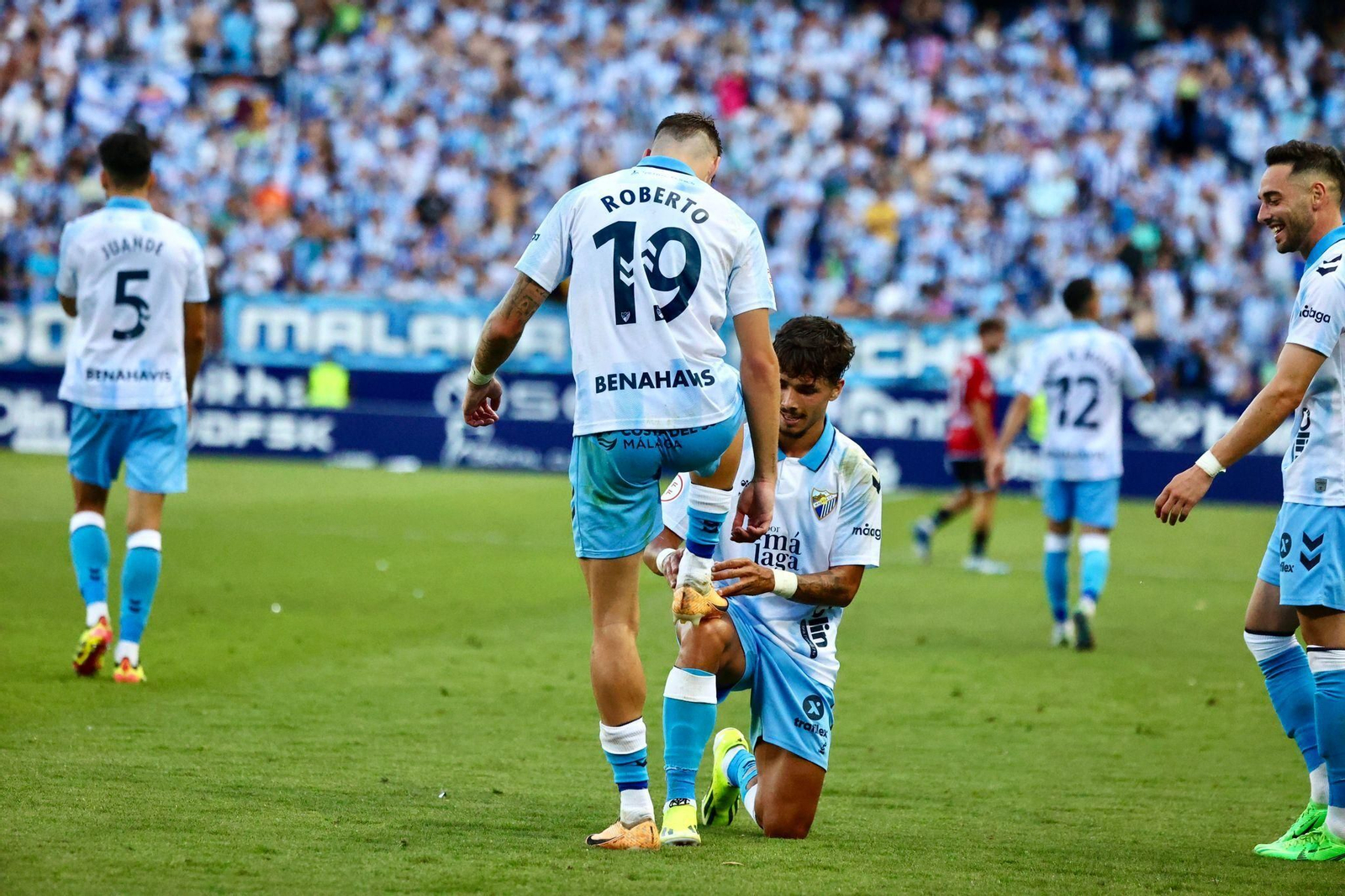 Así fue el gol de Roberto que dio al Málaga CF el pase a la final por el ascenso