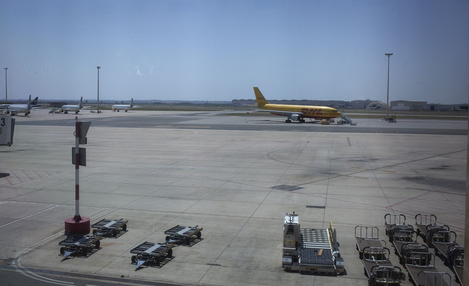 El aeropuerto de Sevilla, en imágenes