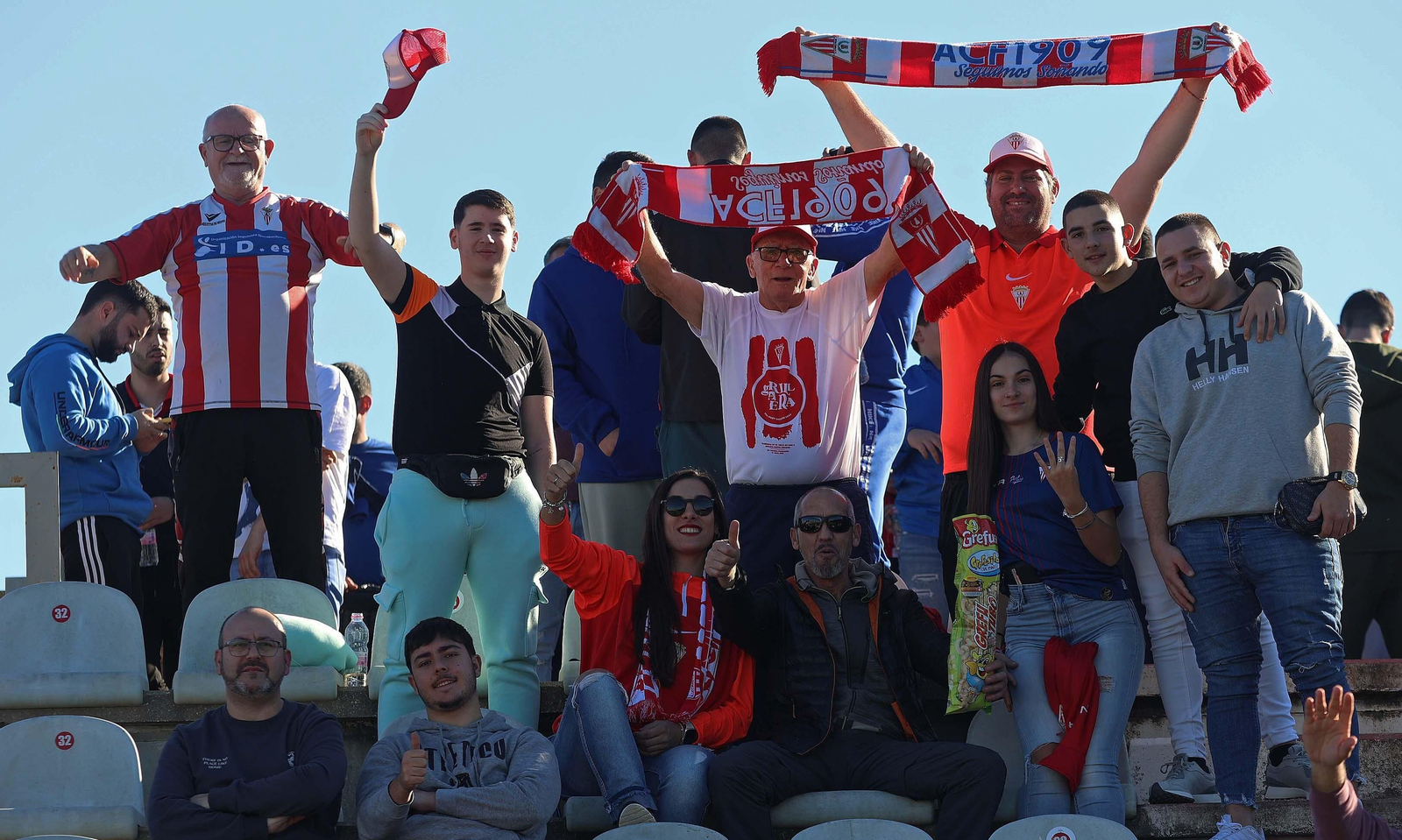 Búscate en el Nuevo Mirador durante el Algeciras - Real Madrid Castilla de Primera Federación