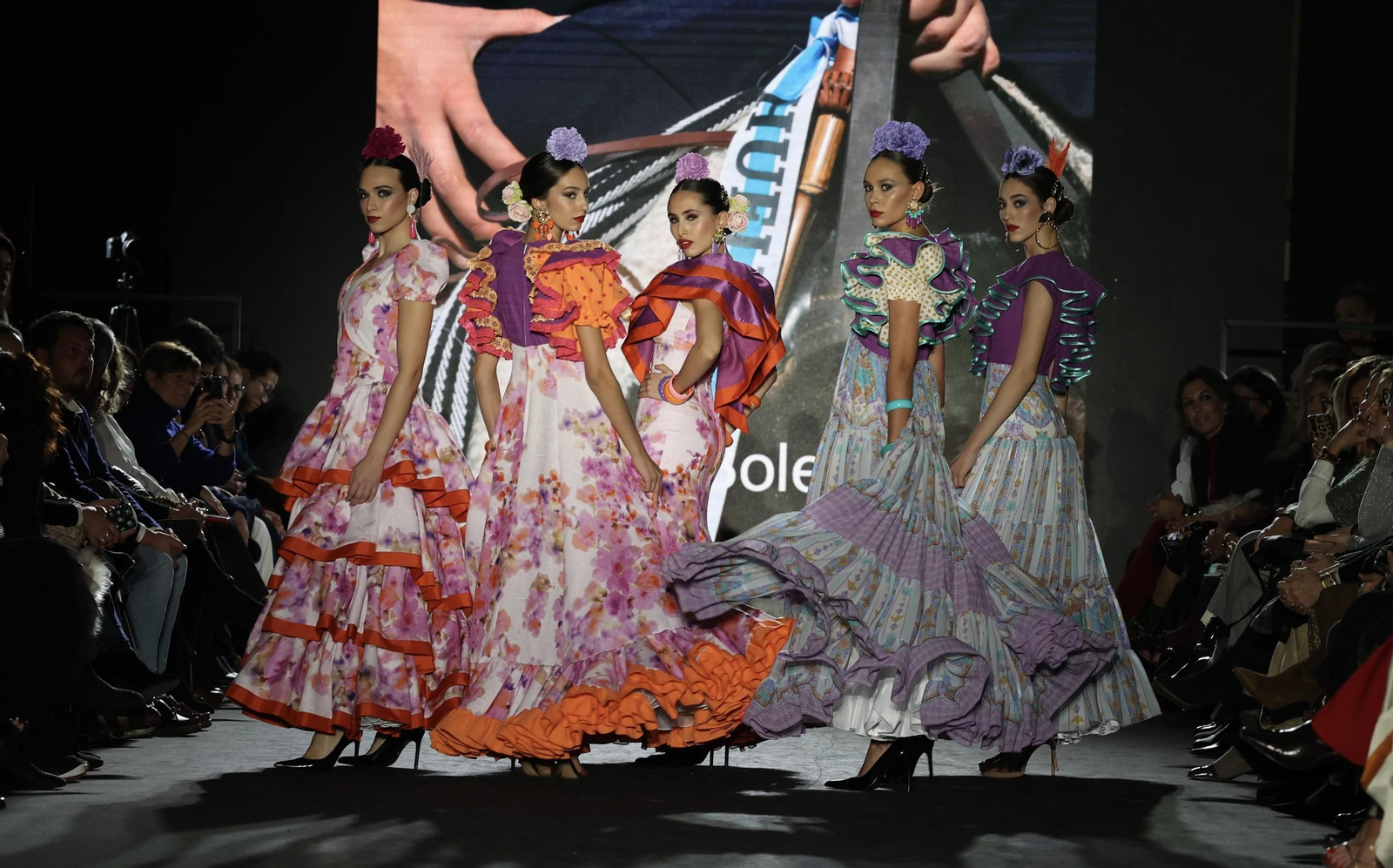 Desfile de la Hermandad del Rocio de Huelva en We Love Flamenco 2025, todas las fotos