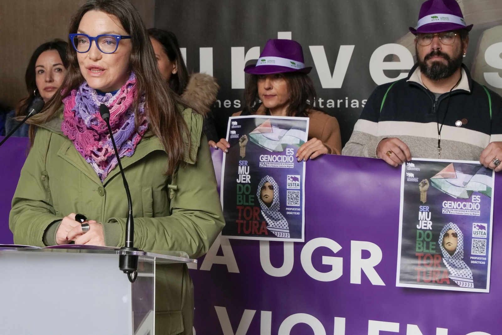 Mar Venegas, en la lectura del manifiesto por el 25N en el Hospital Real.