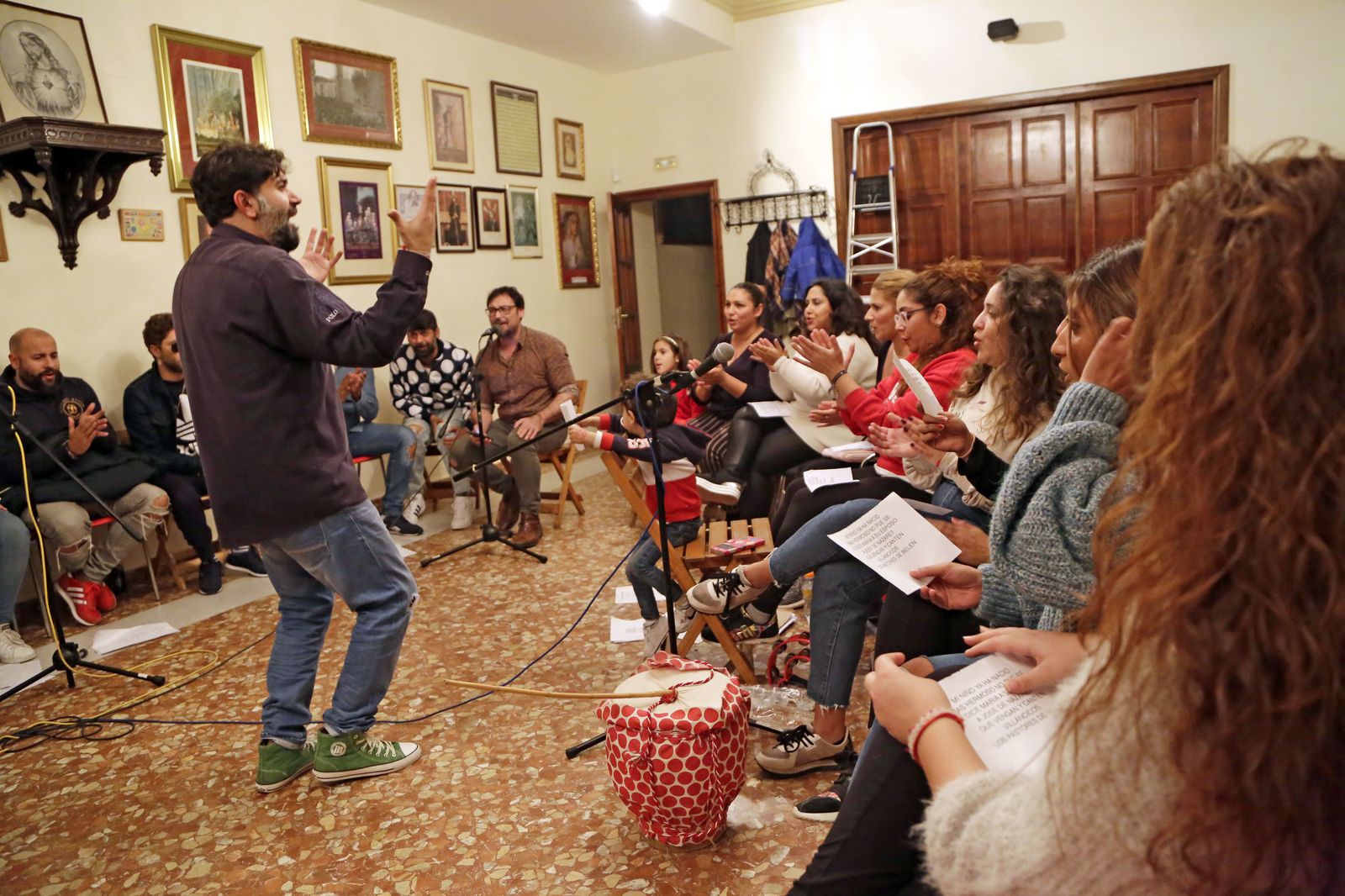 Ensayo zambomba Luis de Periquín