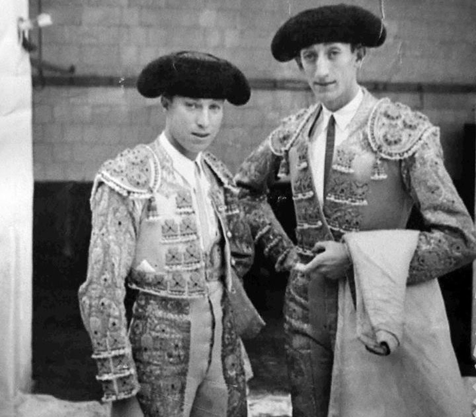 Manolete y Pepe Luis Vázquez en su época de novilleros