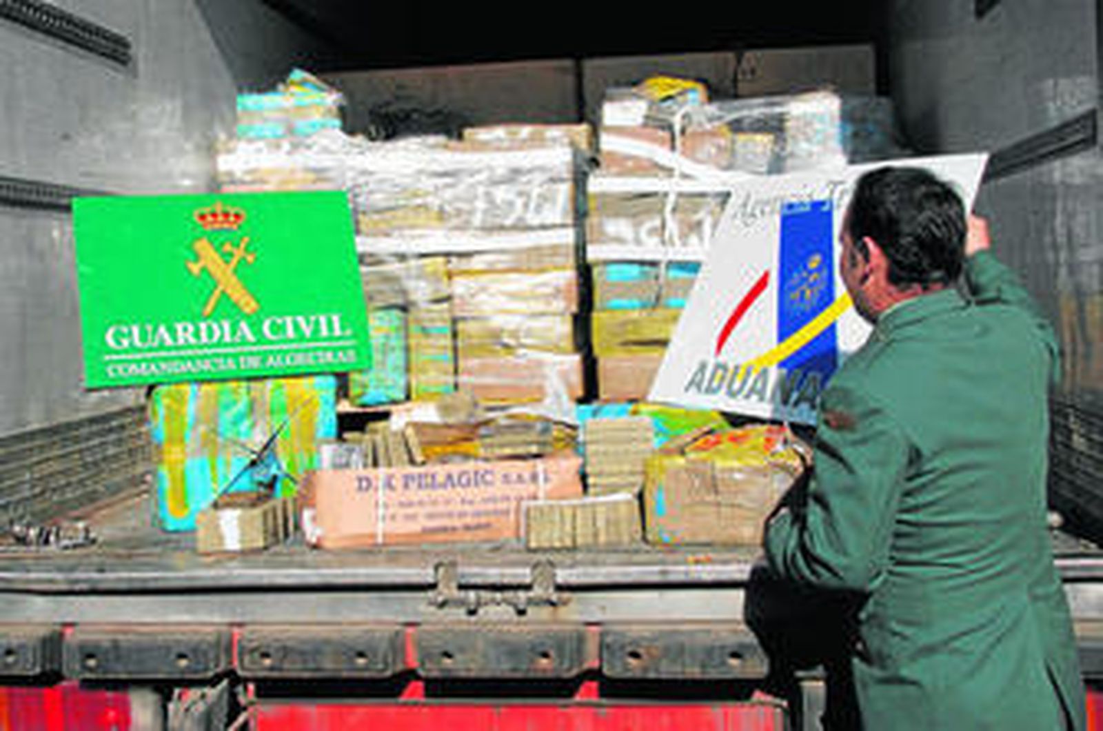 Los 26.879 kilos de hachís que ostentaban el récord desde octubre de 2005.