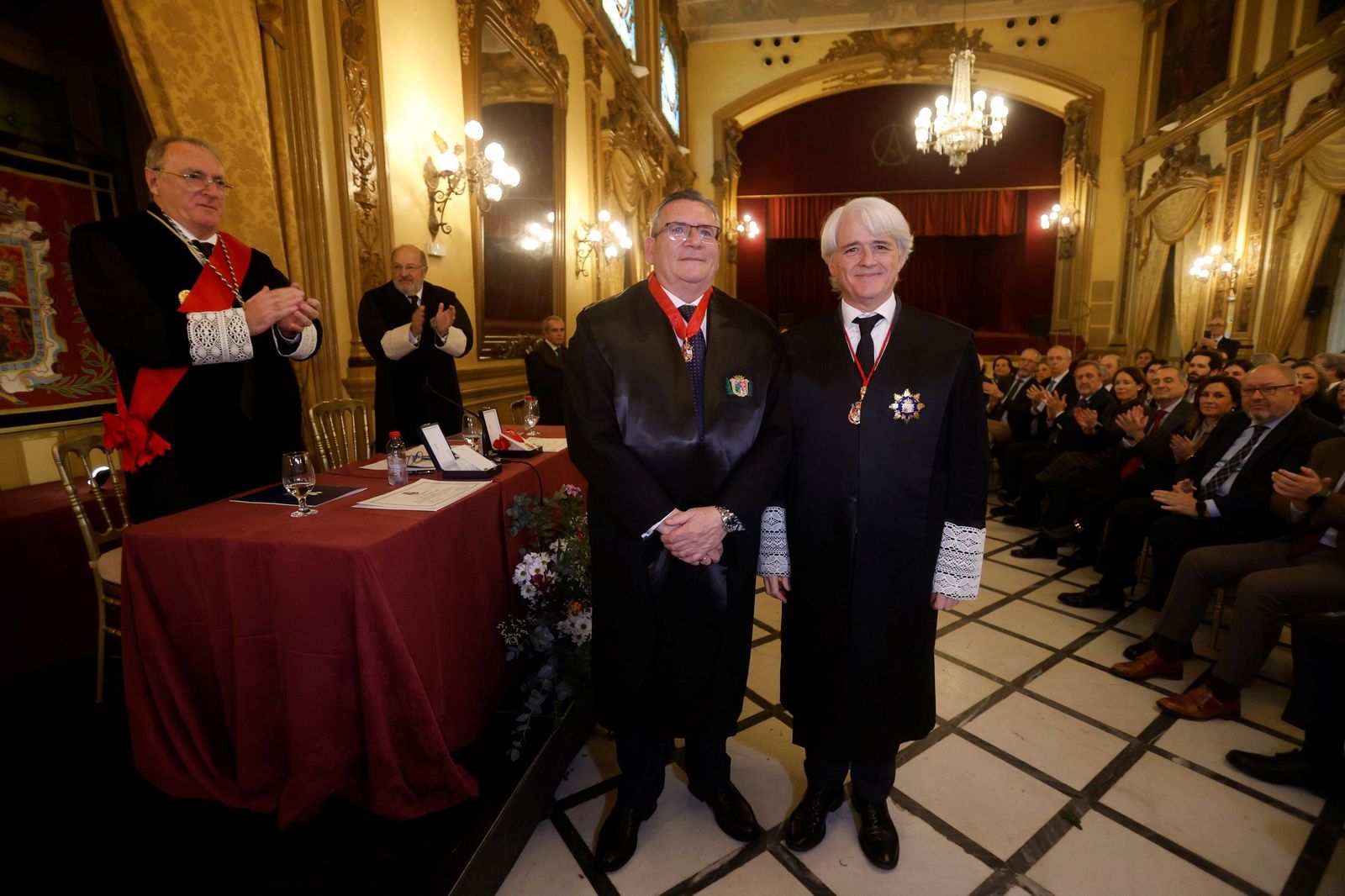 La imposición de las medallas al mérito en el Servicio de la Abogacía en Córdoba