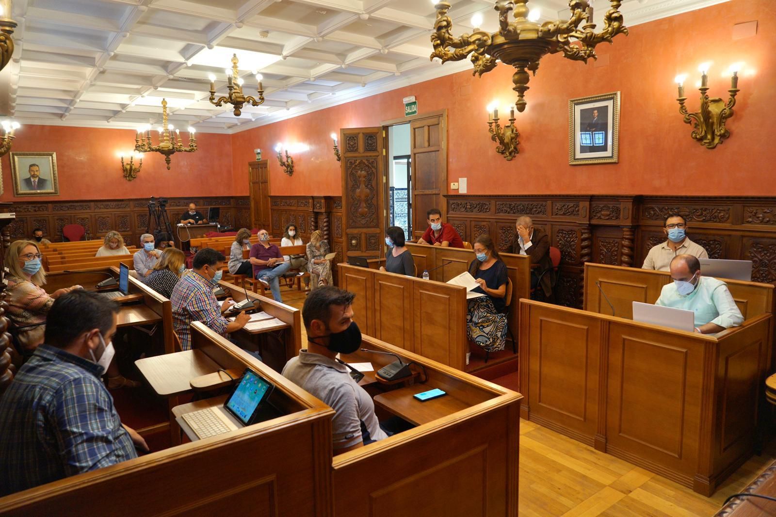 Pleno extraordinario para aprobar los presupuestos municipales.