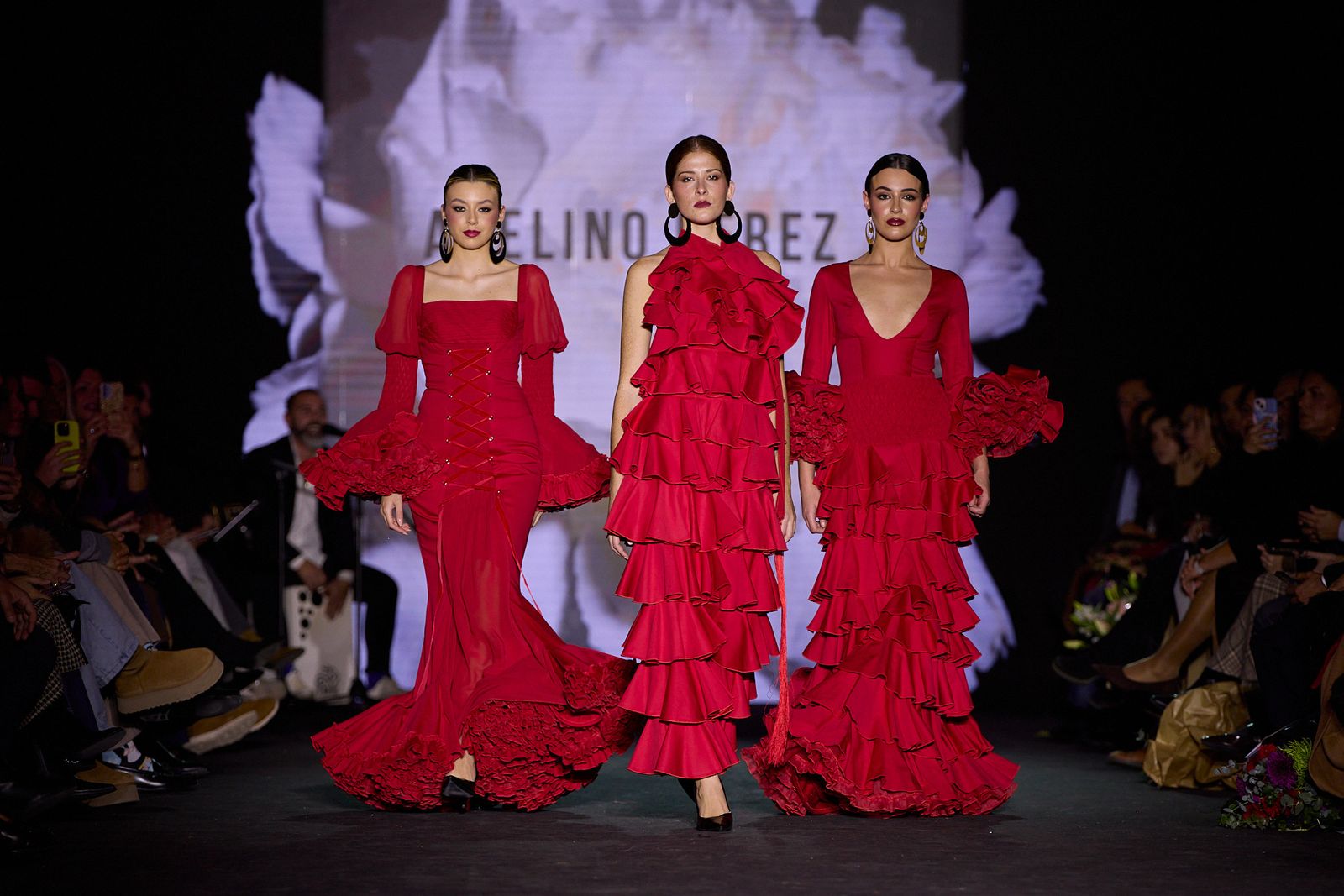 El desfile de Cátedra Internacional de Moda Flamenca Flamentex en We Love Flamenco 2026, todas las fotos