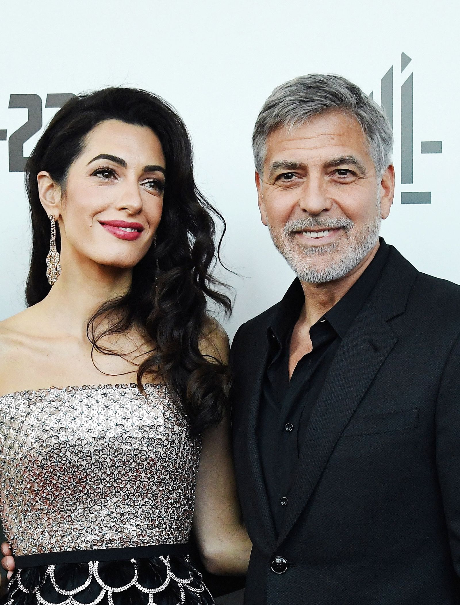 George Clooney y su esposa
