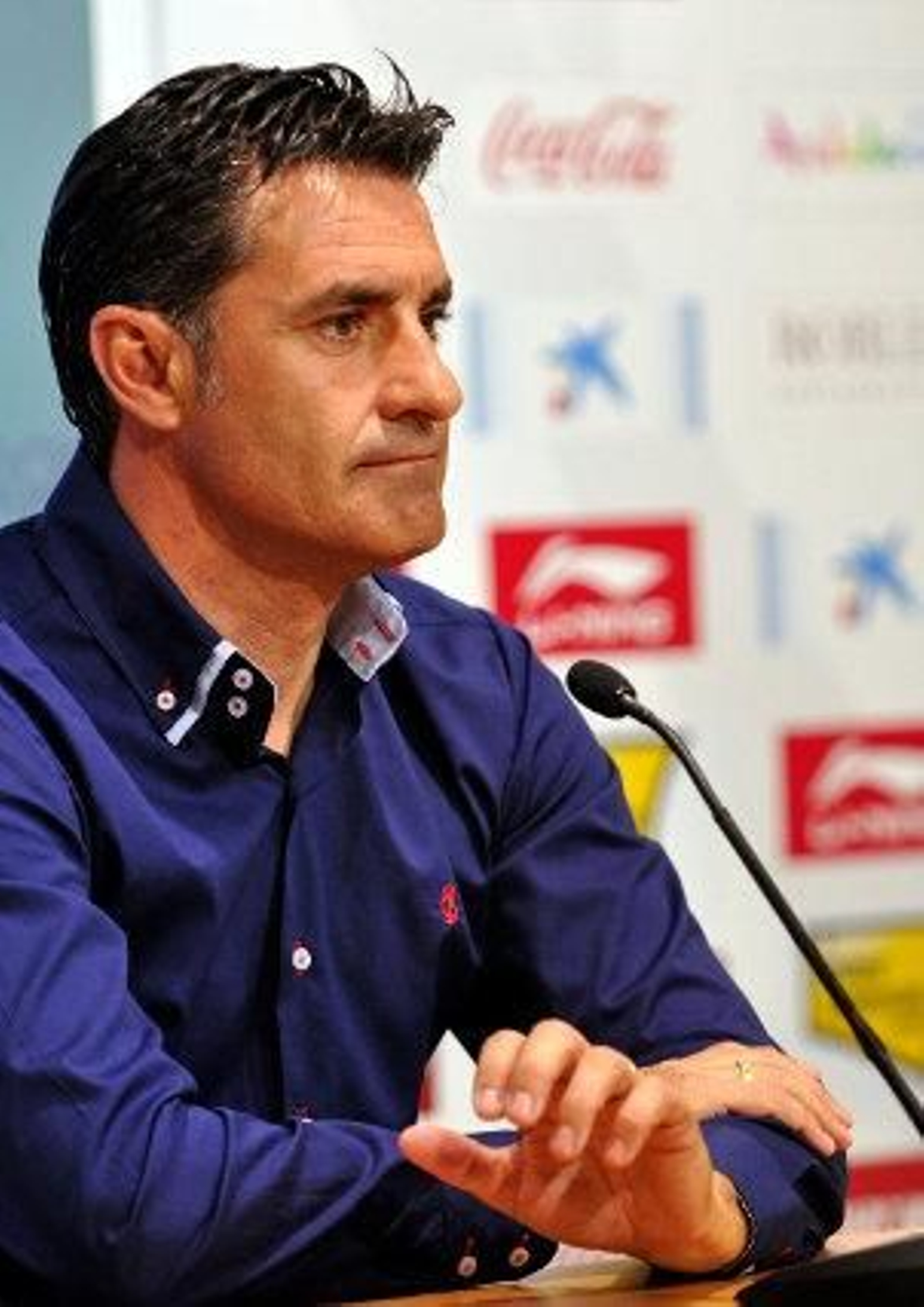 Míchel: "El conflicto del club no pasa solo por el entrenador"