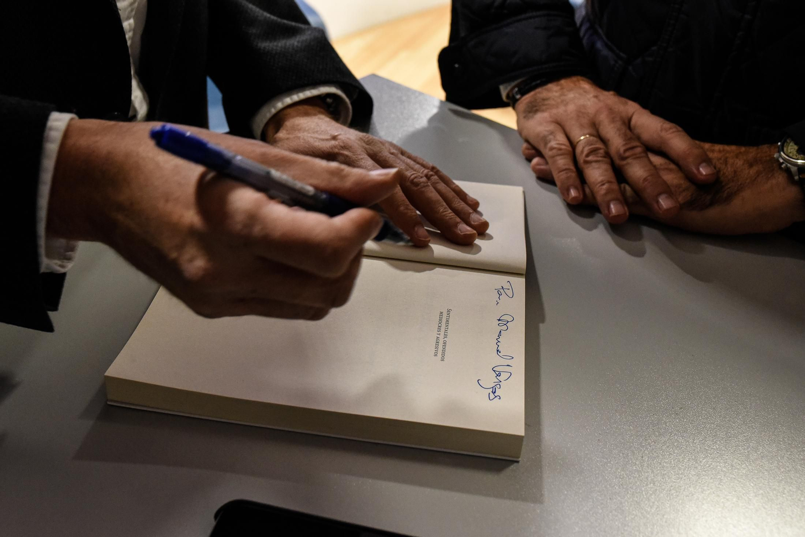 Imágenes de la presentación del libro de Juan Carlos Girauta  "Sentimentales, ofendidos, mediocres y agresivos"