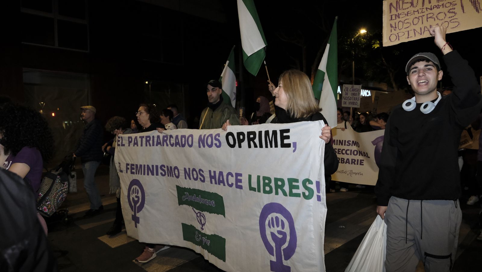 Imágenes de las manifestaciones por el Día de la Mujer en Almería
