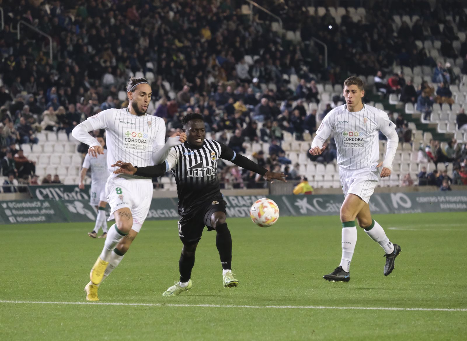 Las imágenes de la derrota del Córdoba CF ante la Balona en El Arcángel