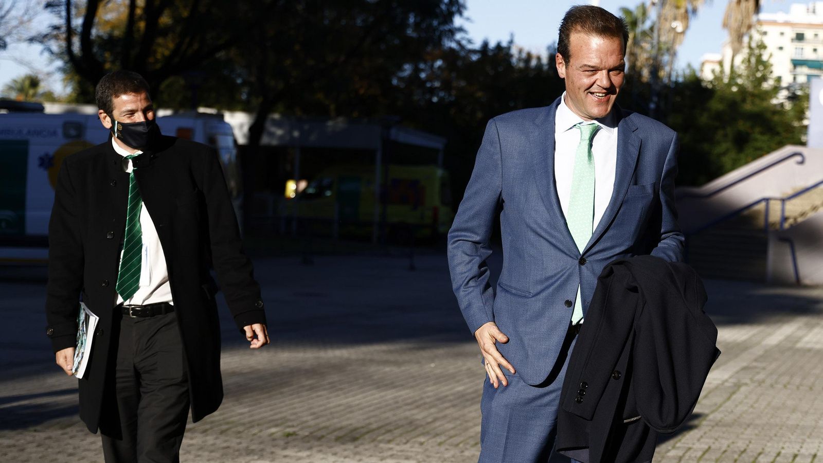 Rafael Salas, a la llegada a una Junta.