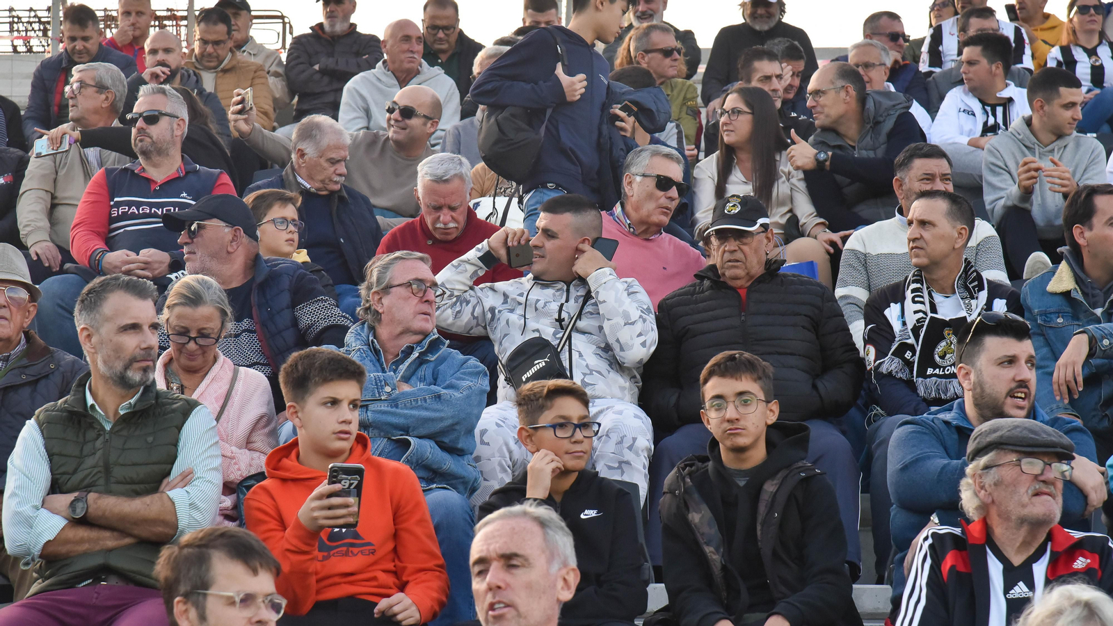 Búscate durante el Balona - UCAM Murcia en el Ciudad de La Línea