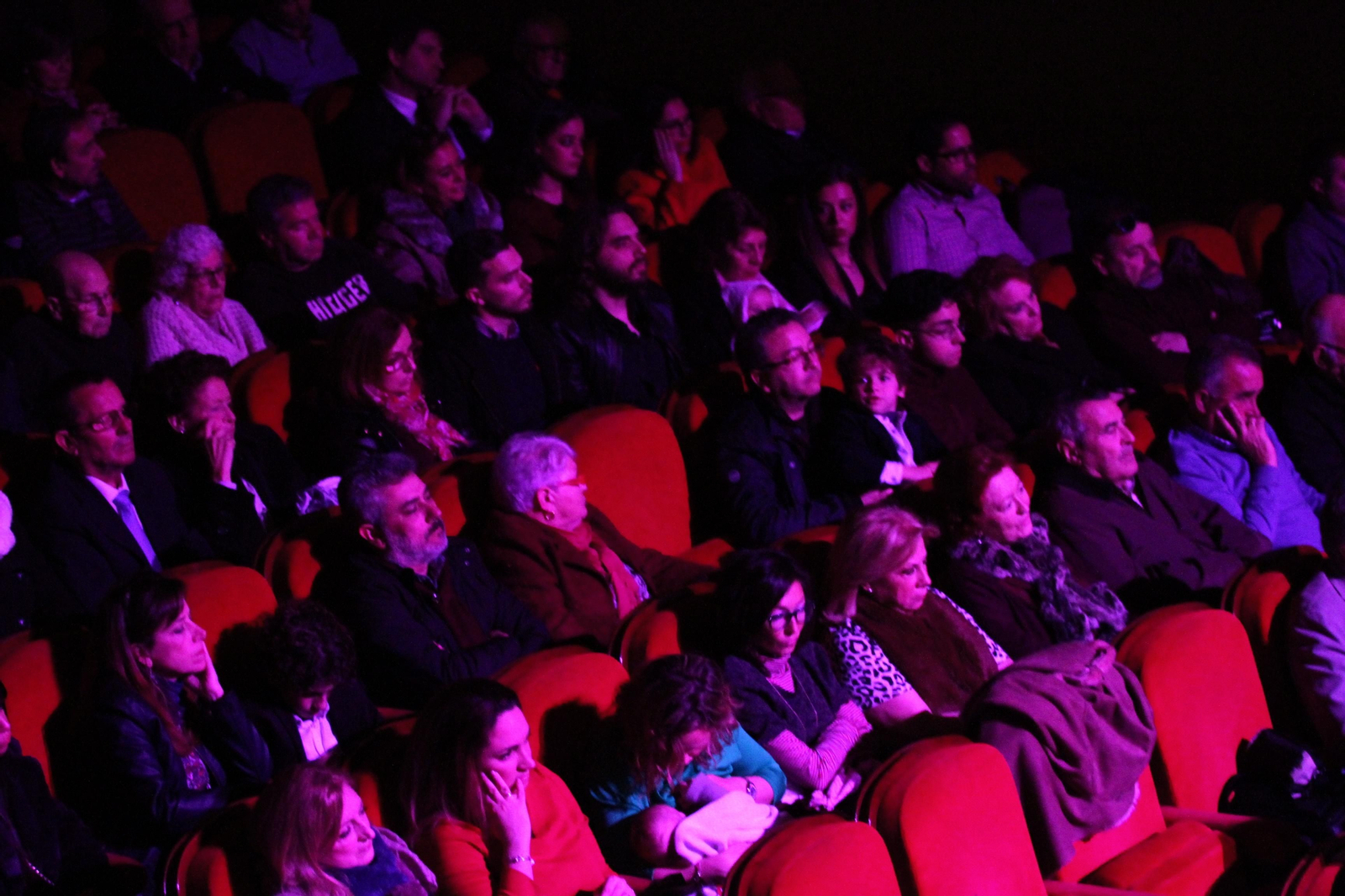 La policía Local entrega las medallas en el día de su patrón