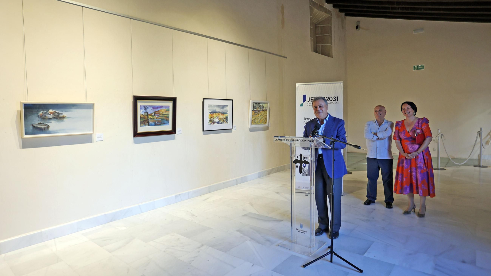 Imágenes de la exposición 'Esencias que unen' a Haro y Jerez