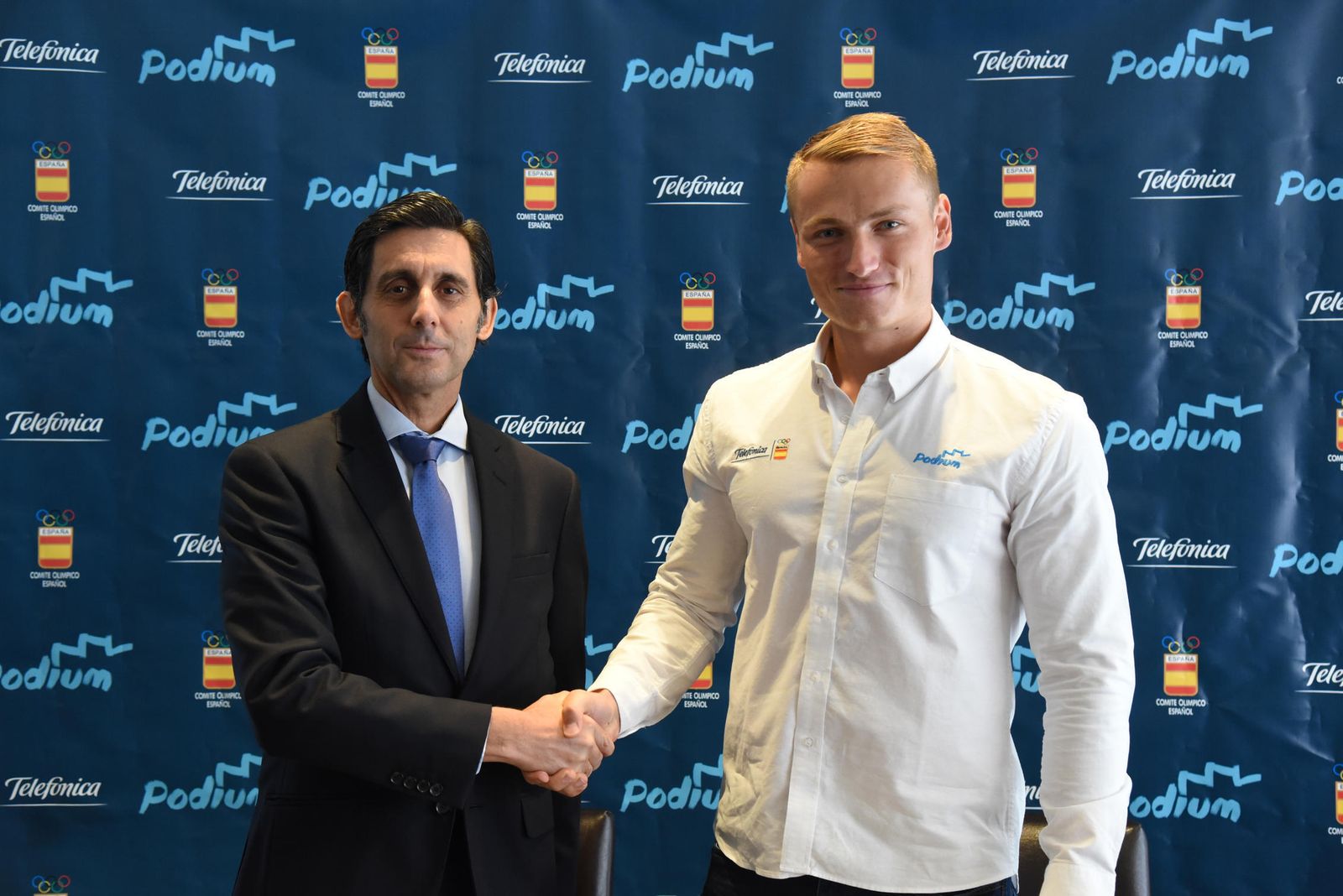 El presidente de Telefónica, José Mª Álvarez-Pallete, y Marcus Cooper.