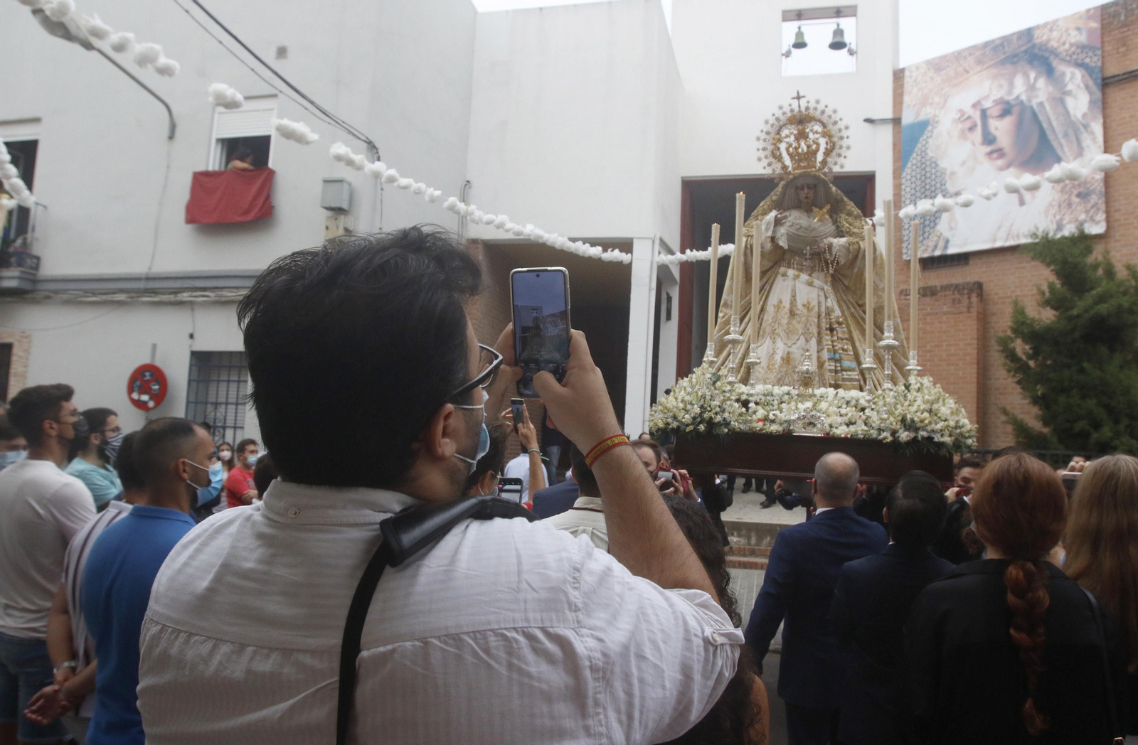El rosario de la aurora de la Virgen de la Estrella, en imágenes