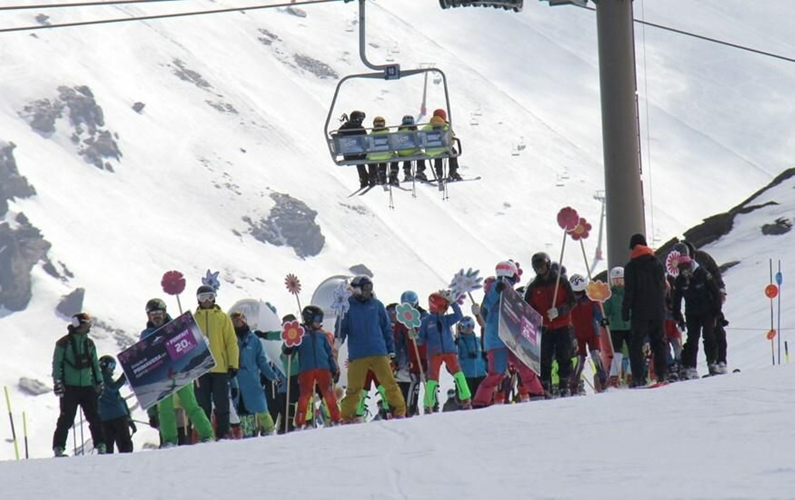 Una bajada 'flower power' en Sierra Nevada