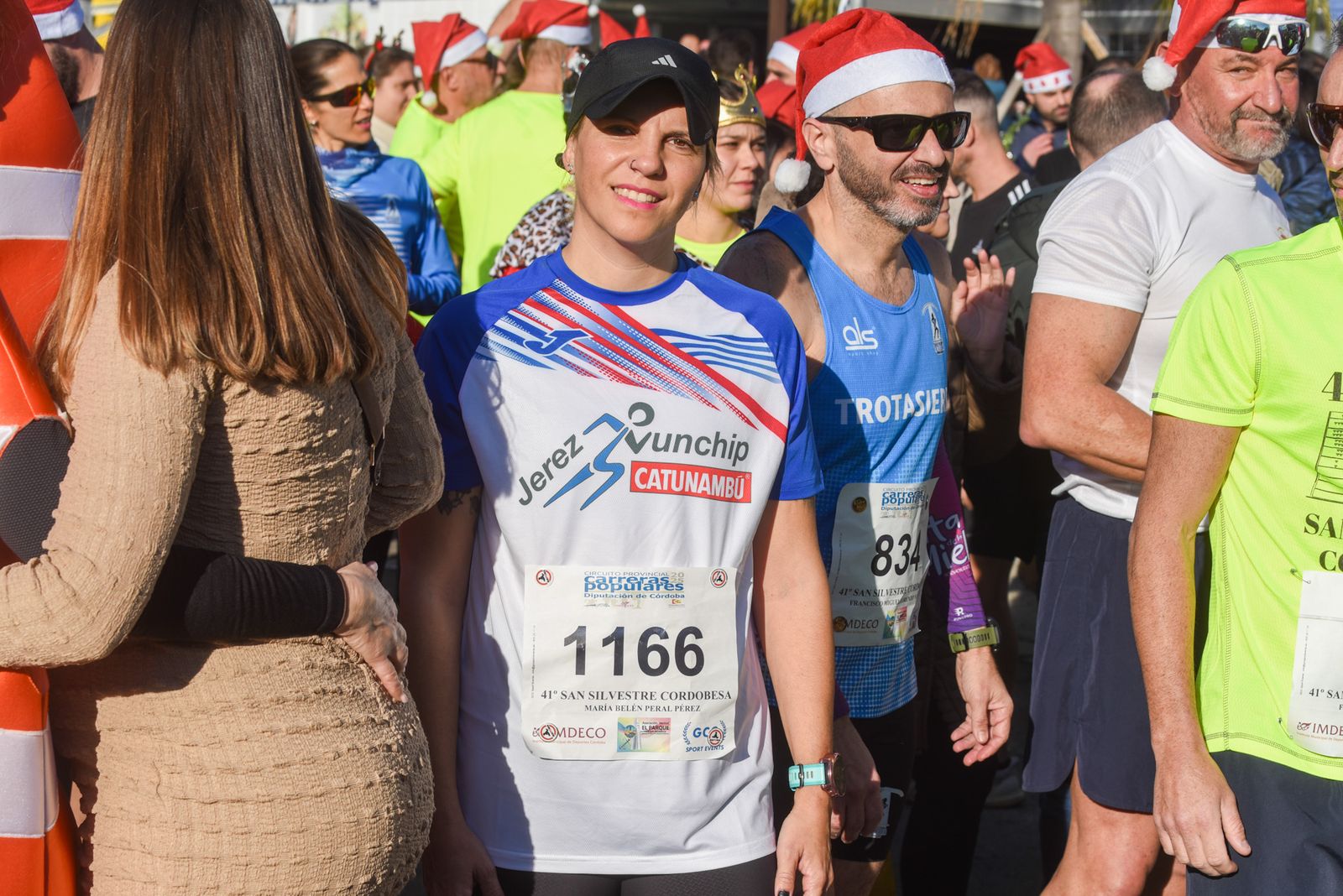 Búscate en nuestra galería de fotos de la San Silvestre Cordobesa 2025