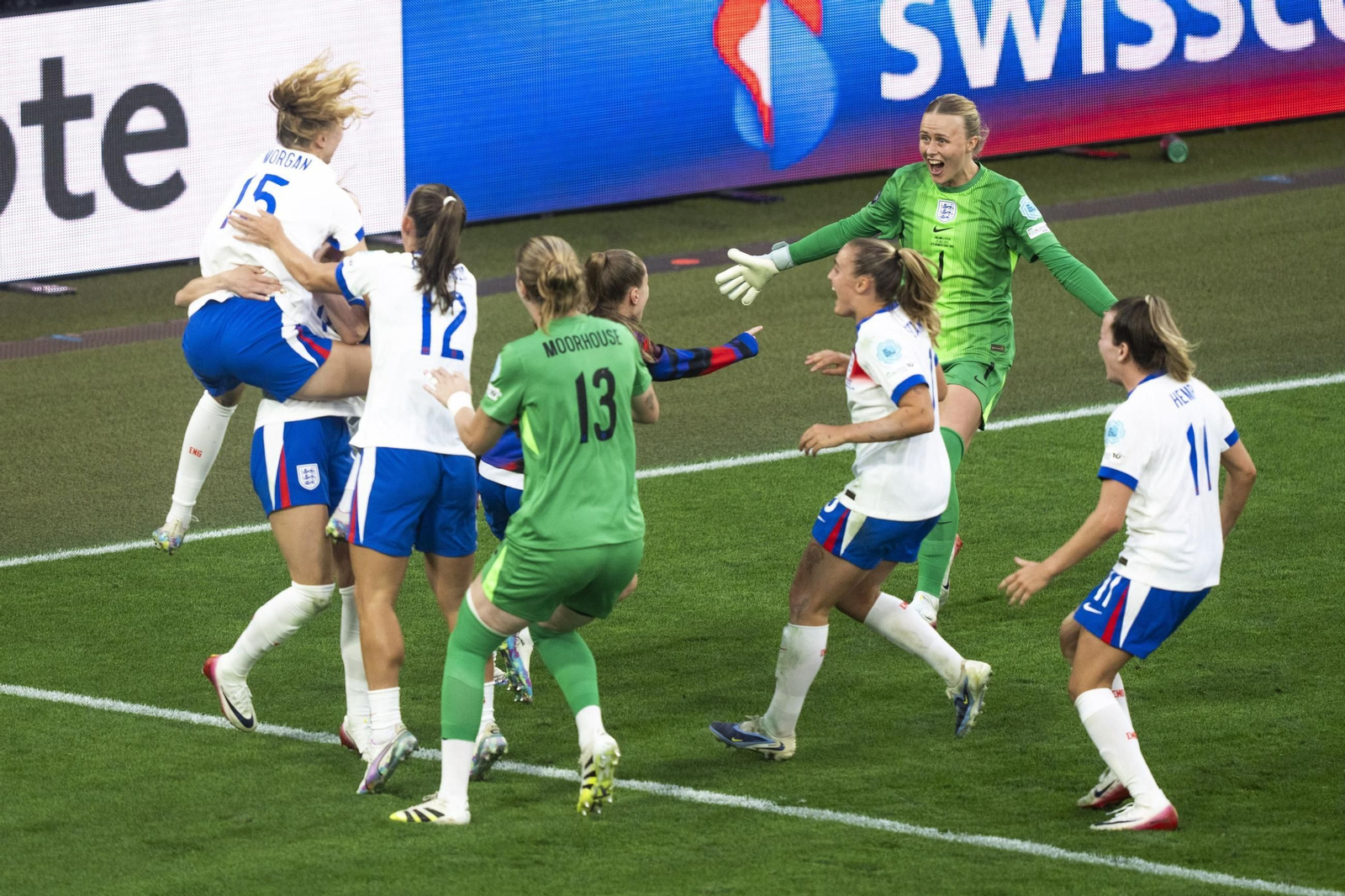 Las mejores imágenes de la final España - Inglaterra de la Eurocopa femenina