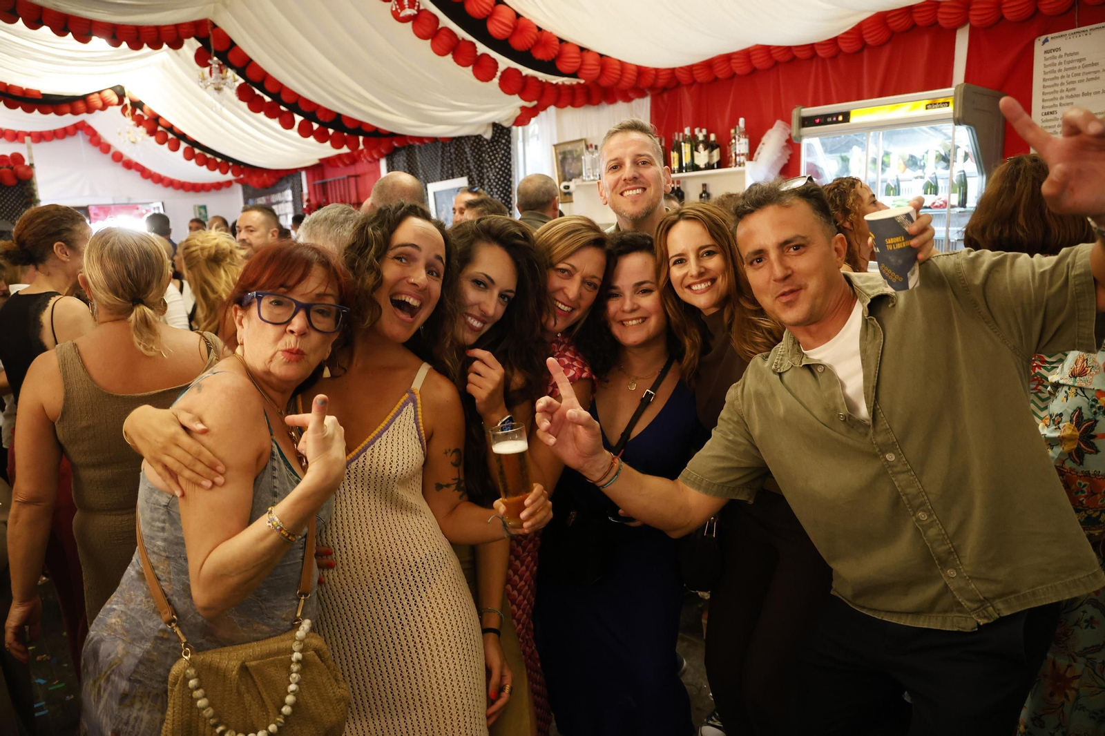 Búscate en las fotos del miercoles en la Feria de Tarifa 2025