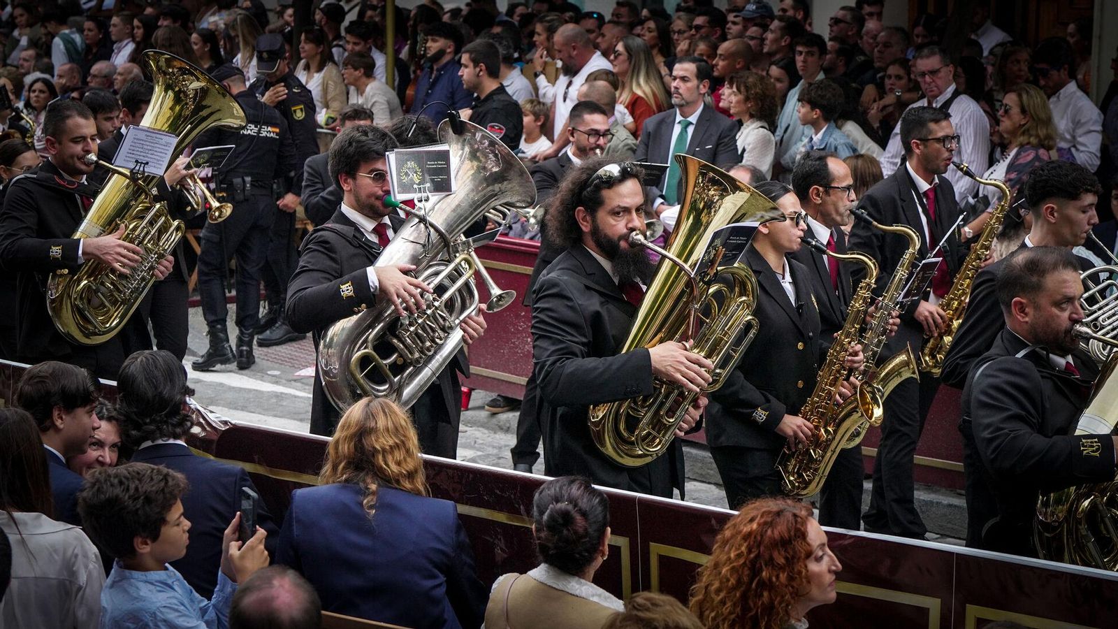 Una de las bandas que sonaron en la Magna.
